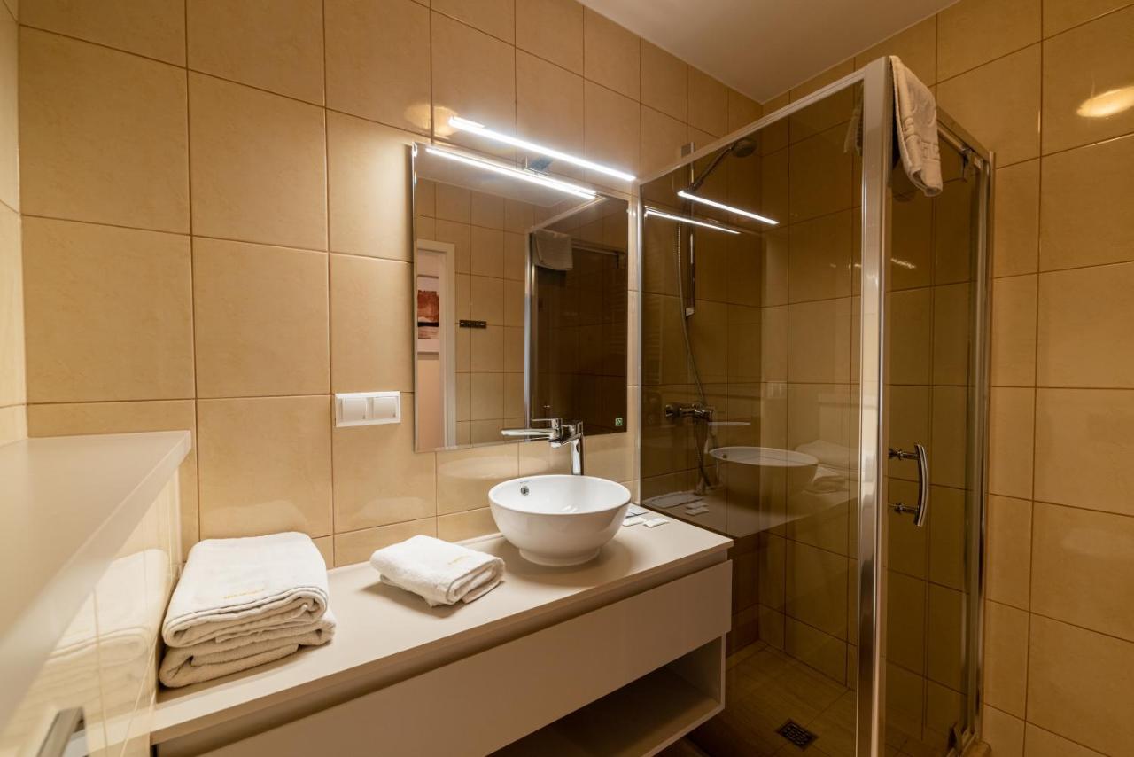 Platinum Towers E-Apartments Varsavia Esterno foto